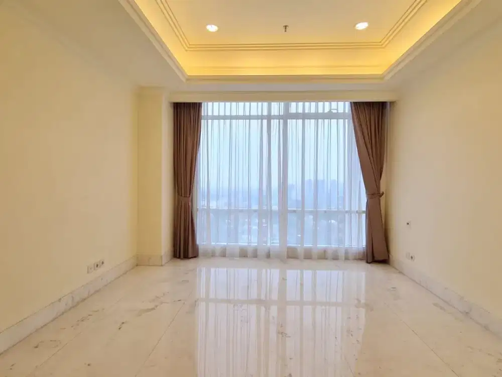 Jual Apartemen Botanica Semi Furnish 3 BR Negotiable