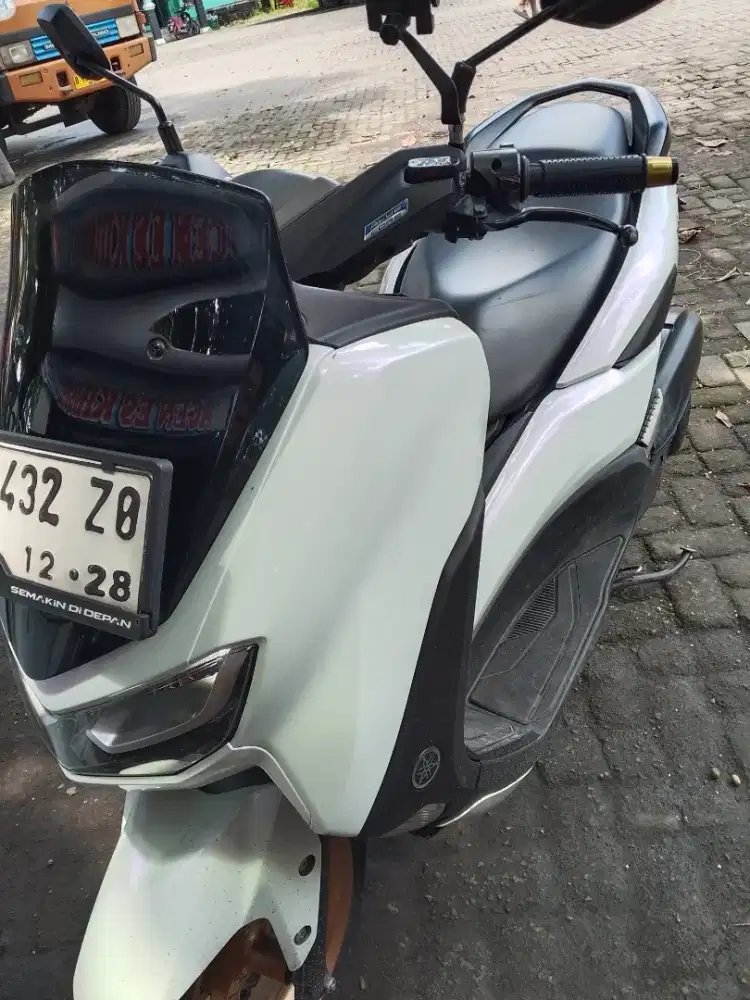 Yamaha nmax 2023 tangan pertama