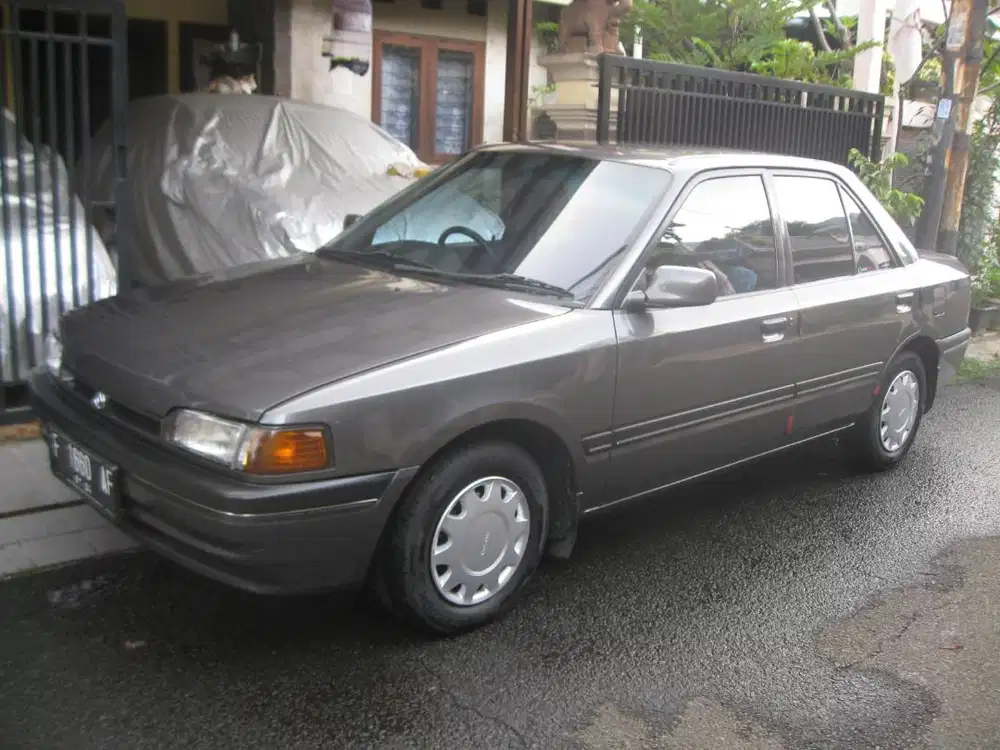 Mazda 323 Interplay th 1993 M/T