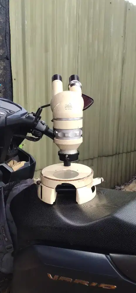 (WAJIB TransaksiOffline)WildHeerbruggStereoscopicMicroscop M5 Thn 1960