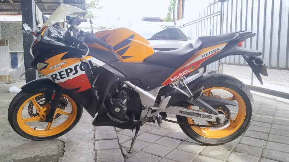 Jual Cepat Honda CBR 250 Repsol CBU