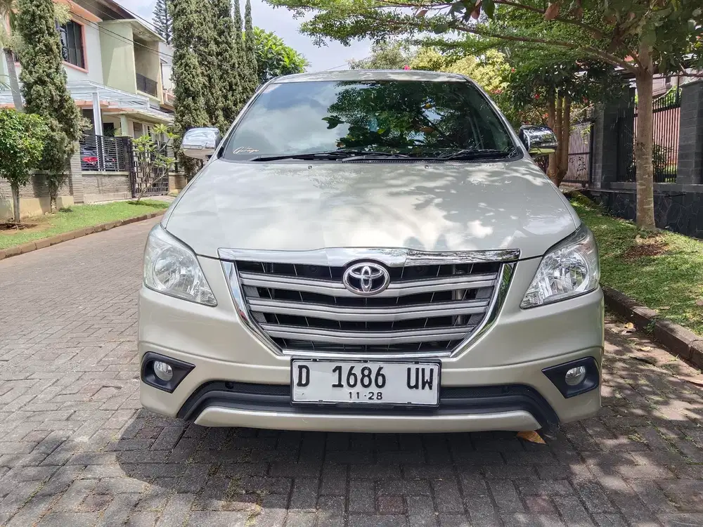 Innova G diesel matic 2013 2014