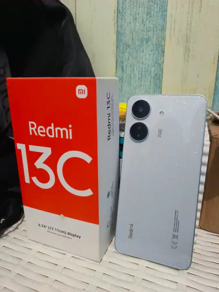 Redmi 13C 8/256gb