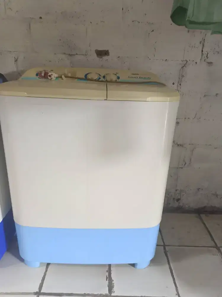 MESIN CUCI MERK SANYO