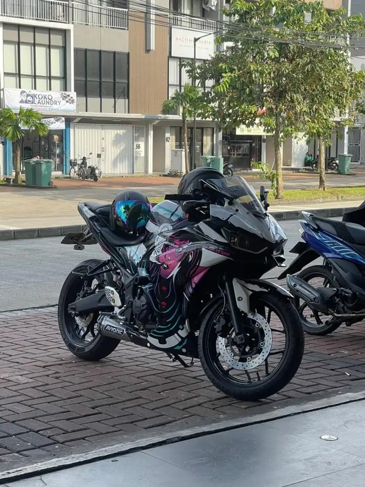Yamaha R25 Air Brush Jarang Pakai 2015