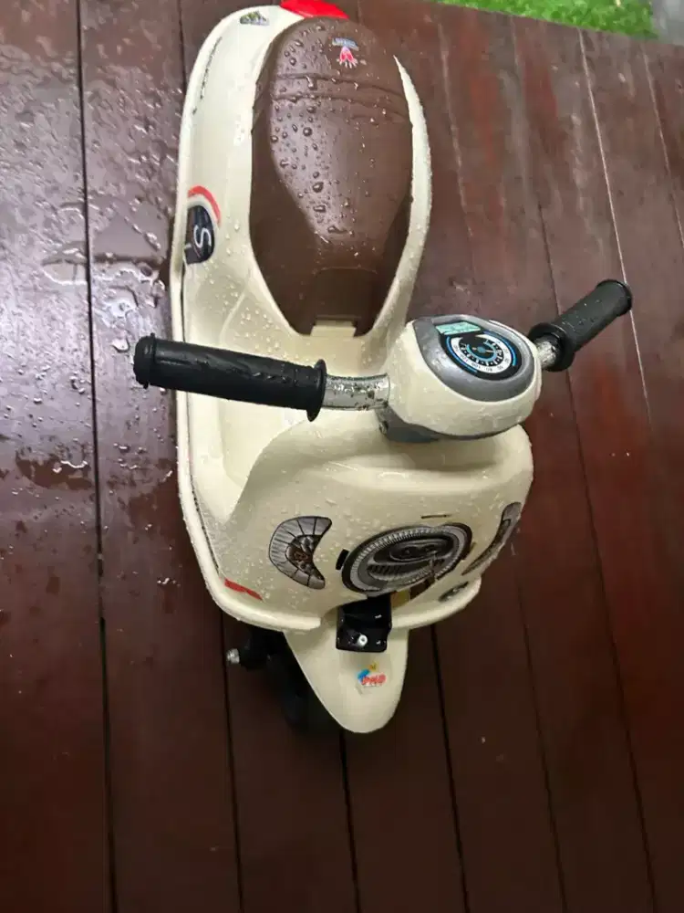 Vespa anak @dinantisecondhand