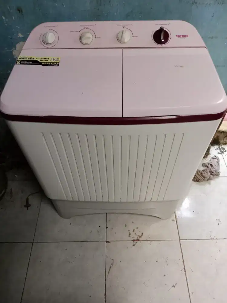 mesin cuci 2 tabung polytron 8kg