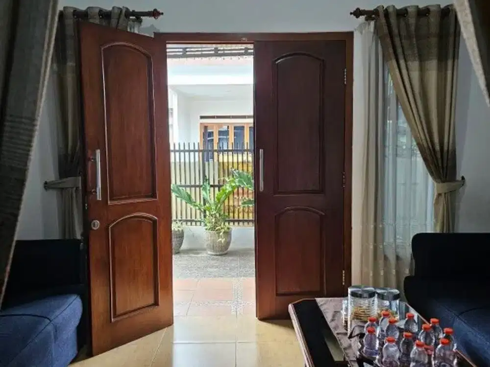 Dijual rumah 2 Lantai lokasi strategis sayap Jatihandap, Padasuka Ref.05110