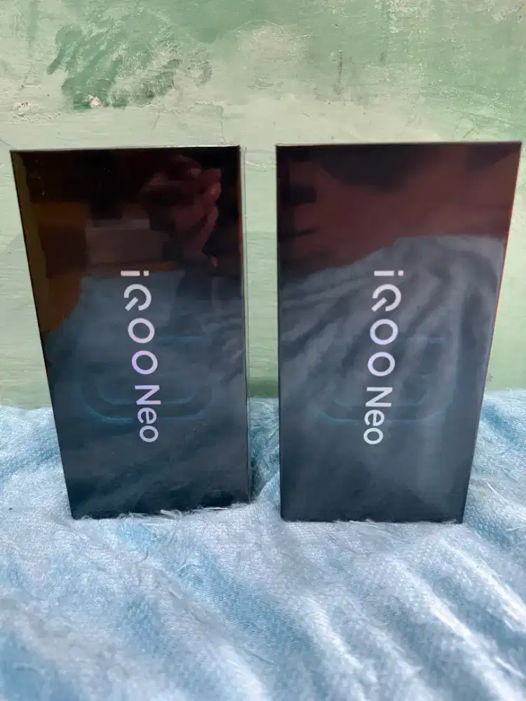Vivo iQoo Neo 10  NEW BNIB 8/256GB  12/256GB16/512GB