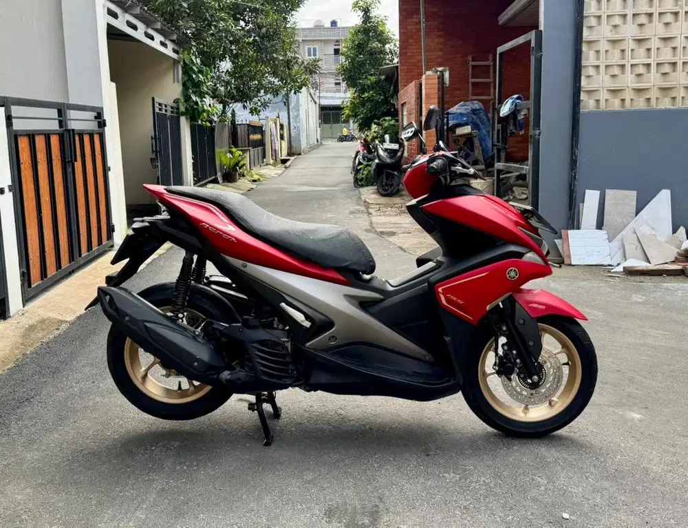 Yamaha Aerox S ABS Keyless MULUSSS Pajak Hidup Panjang
