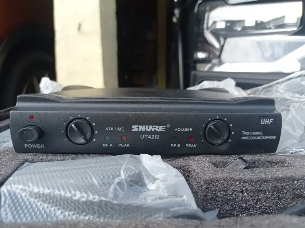 Mic wireless microphone Shure bekas second