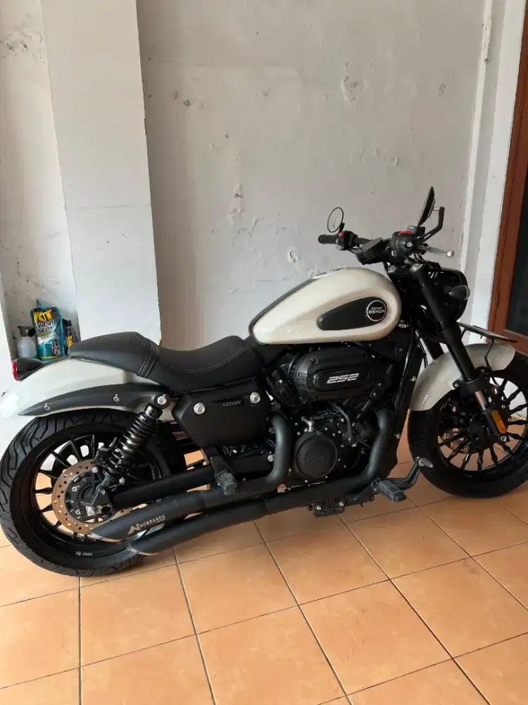 Benelli Keeway Benda v252c