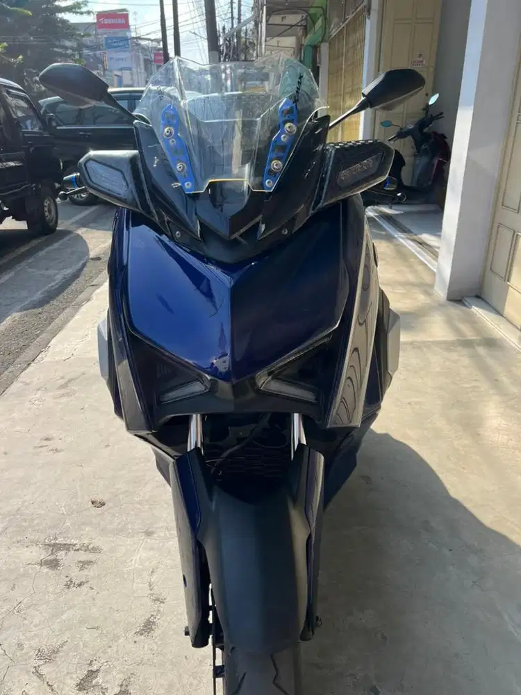 YAMAHA XMAX 250 CONNECTED V2.