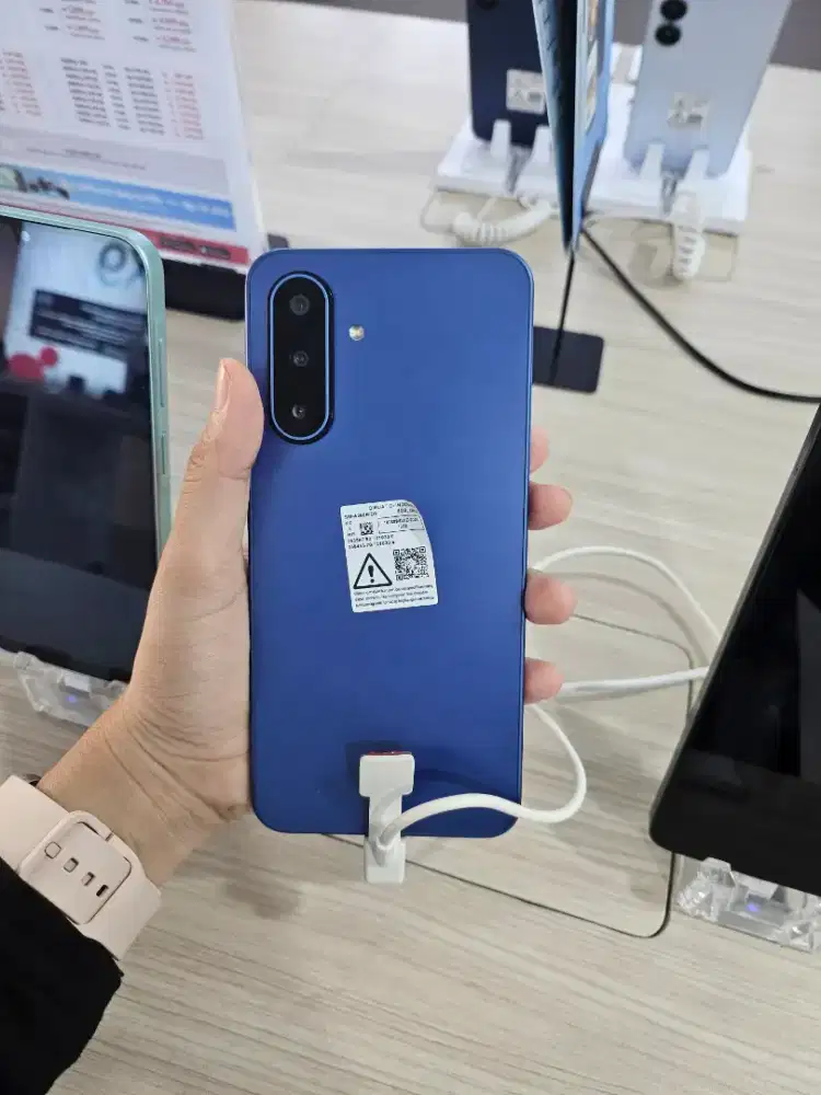 SAMSUNG GALAXY A17 5G 8/256