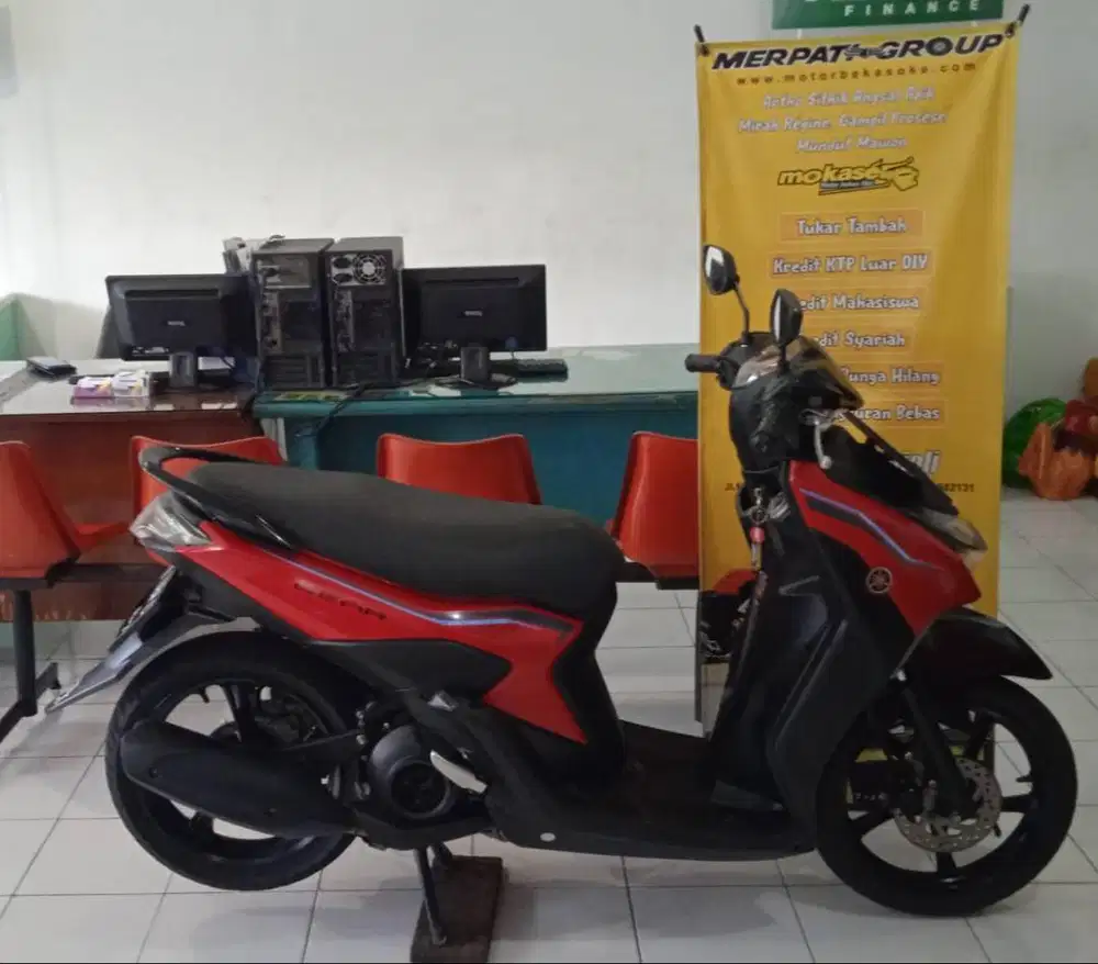 YAMAHA GEAR TH 2022 WARNA MERAH DI MOKASE MERPATI MONJALI