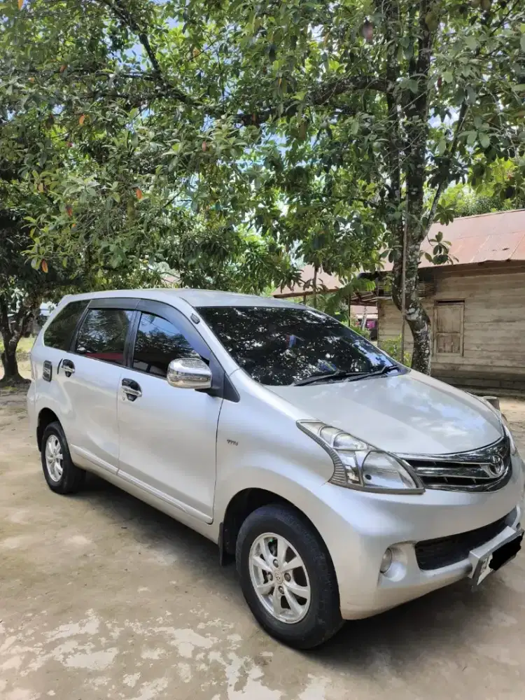 Toyota avanza 1.3 G manual