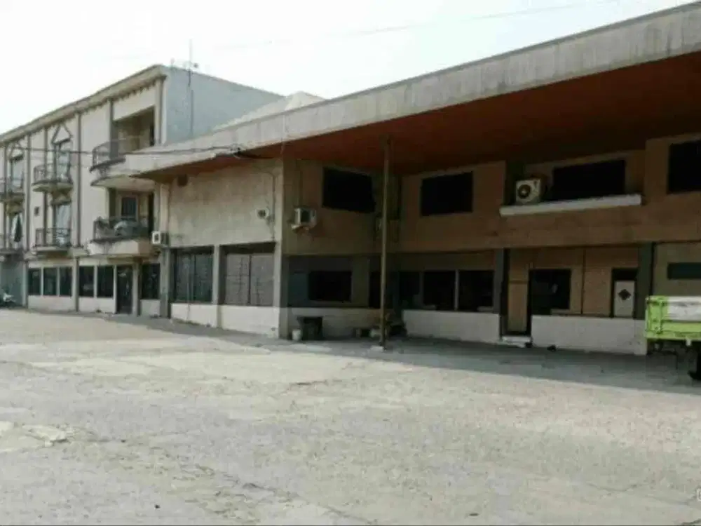 Raya Mayjen Sungkono Gresik