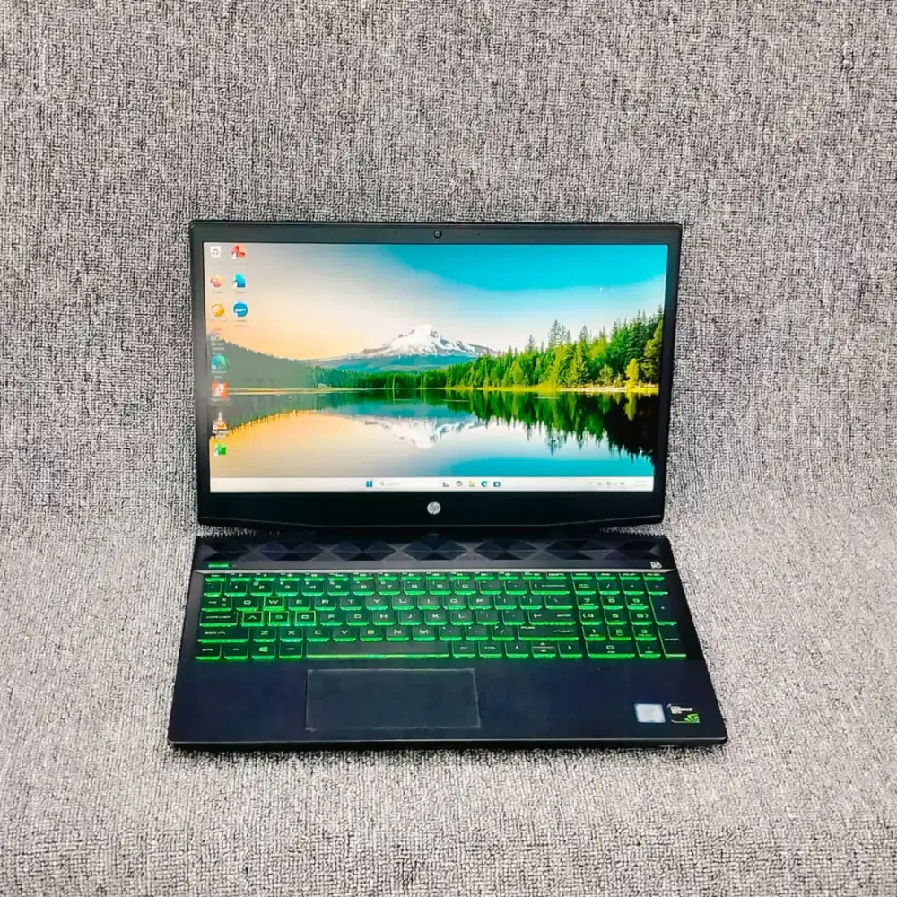 ​HP Pavilion Gaming i7 15-CX  RAM 16GB/512GB  GTX 1050 - Siap Pakai!