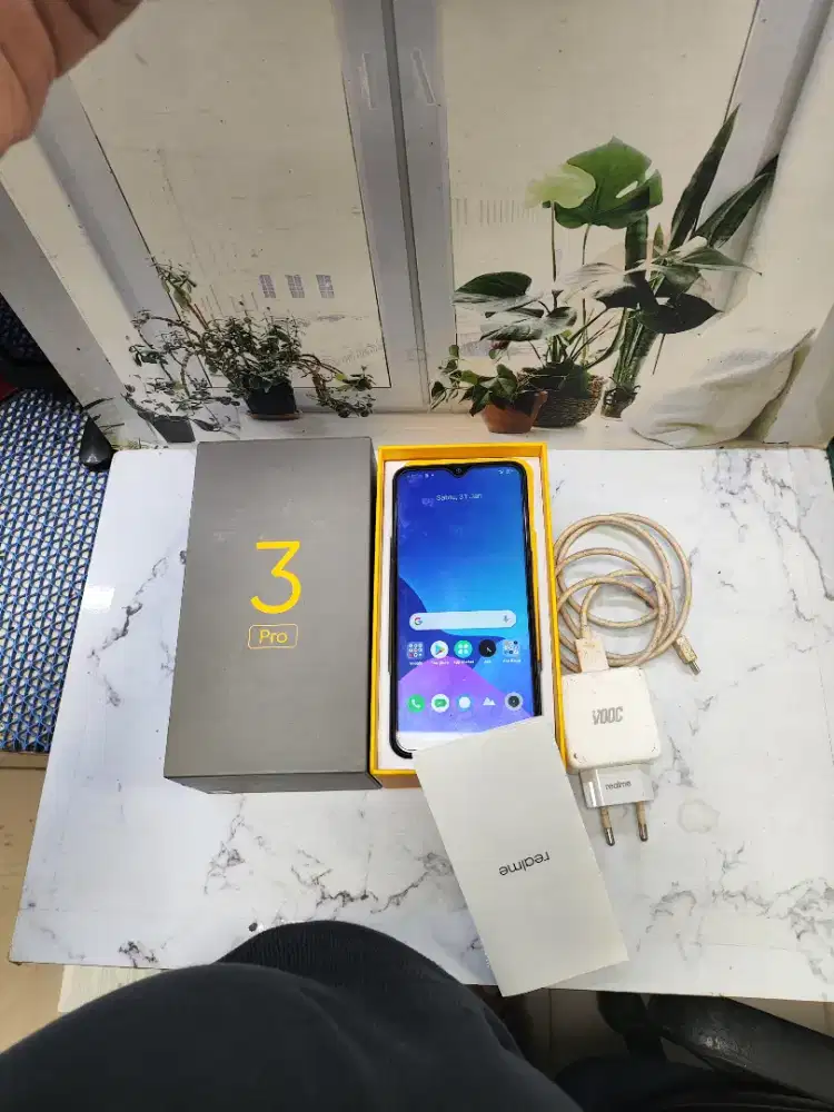 Jual hp realme 3;pro RAM 6/128 kodisi normal semua