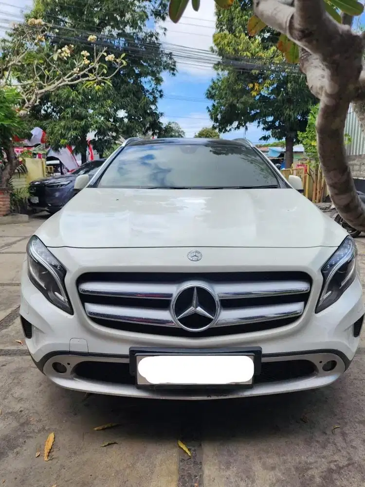 Mercedes-Benz GLA200 2015 Bensin