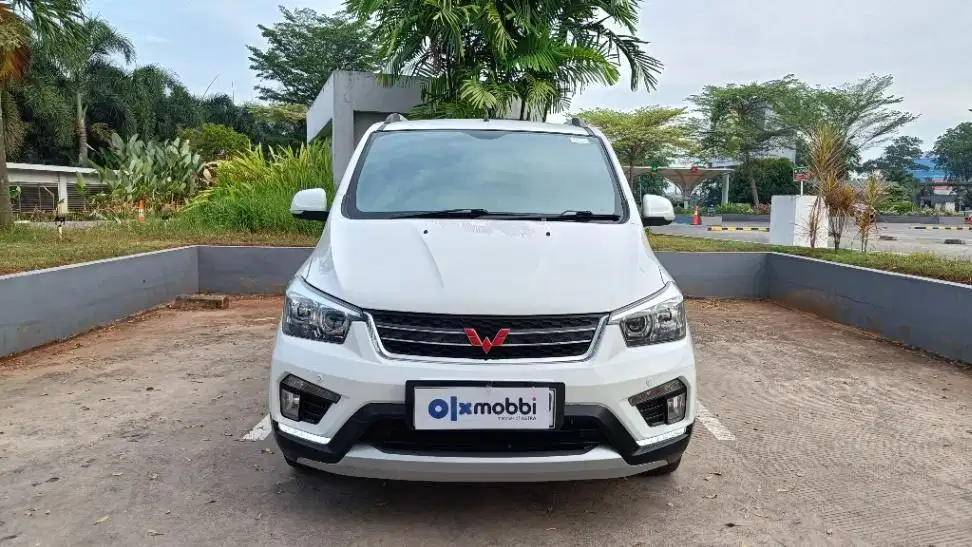 DP MURAH Wuling Confero S 1.5 L Bensin-MT 2017 CTZZB