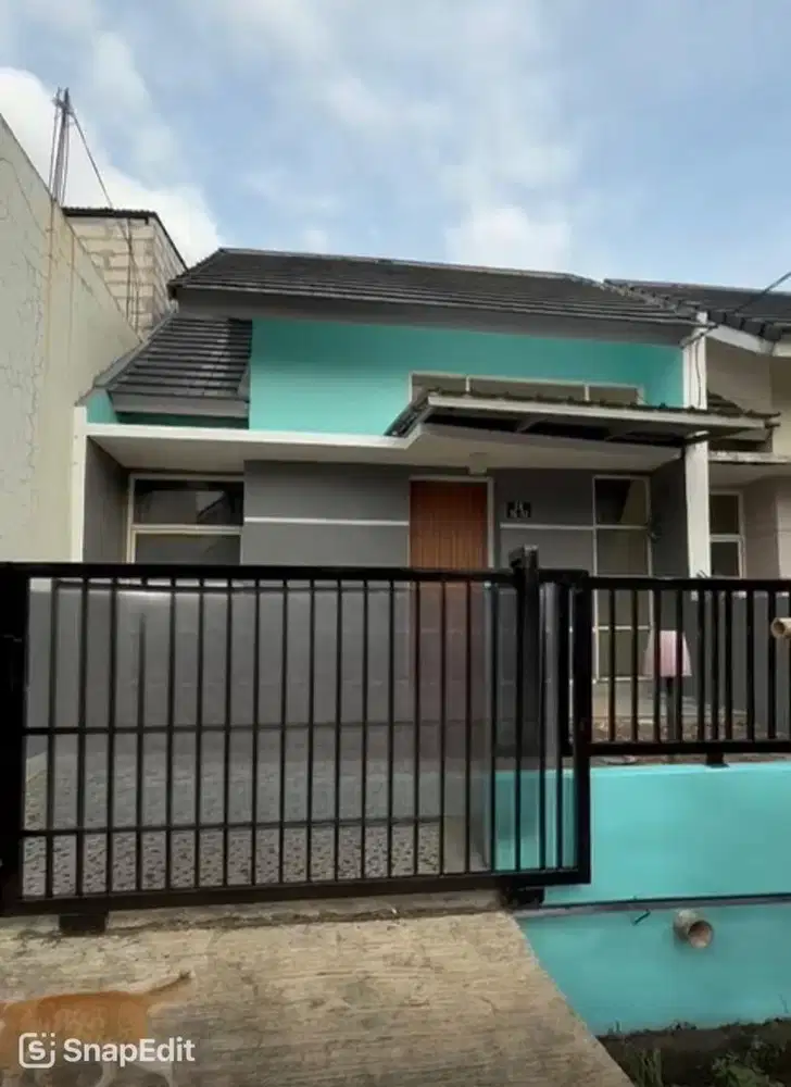 Di jual rumah siap huni di Harvest City