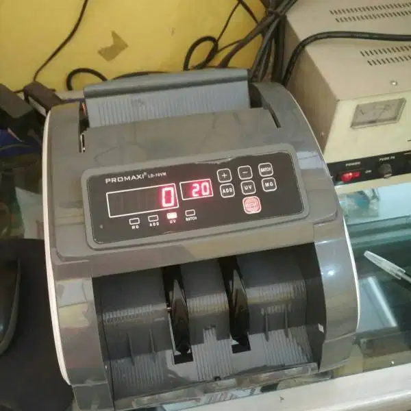 Mesin Penghitung Uang Promaxi LD 10VM Money Counter Promaxi LD-10VM VM