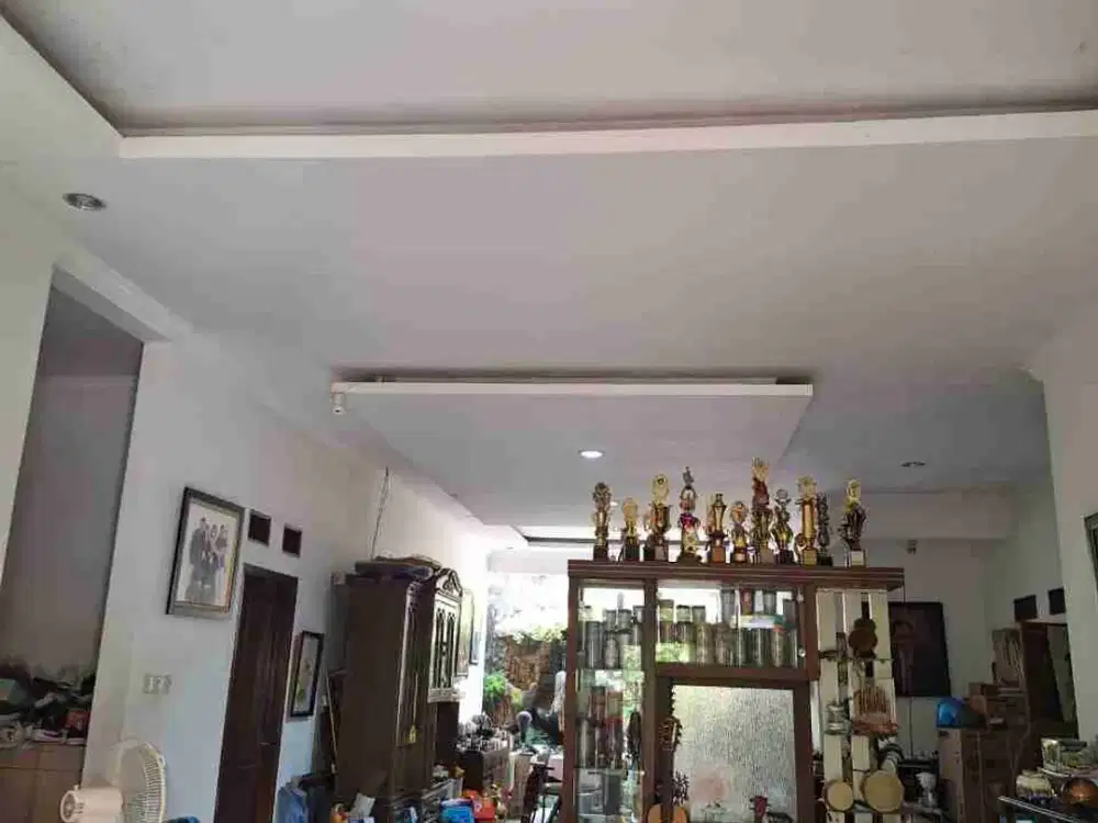 rumah cempaka putih tengah lokasi aman tidak banjir area tenang tdk ramai