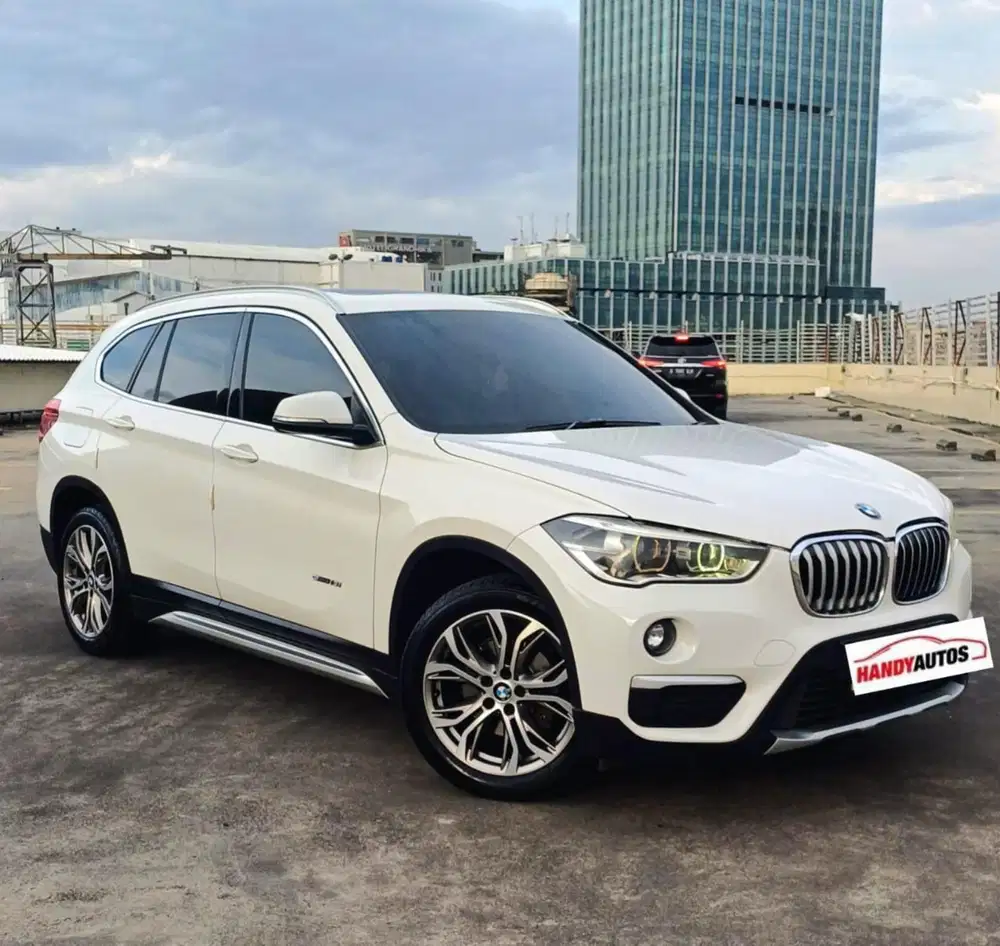 BMW X1 SDrive Panoramic Tahun 2017 Automatic putih metalik