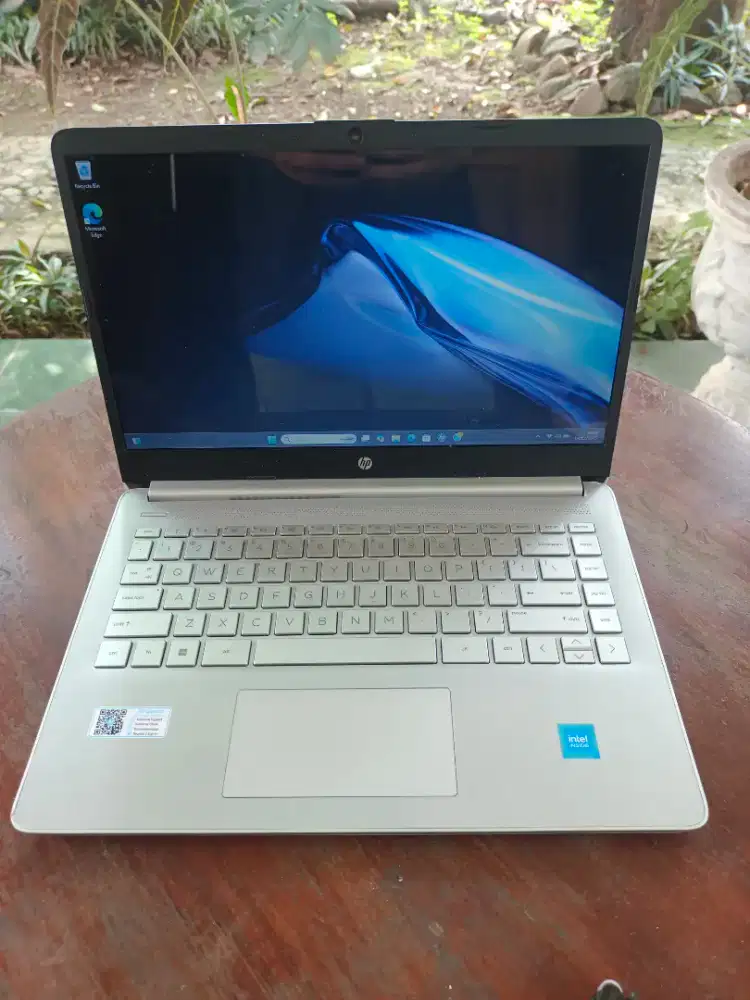 Laptop Hp 14s dq3xxx Celeron 4500 8/512 unit carger NETT NO NEGO