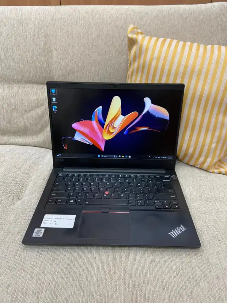 Lenovo thinkpad e14 i7 gen 10 8gb ram 512gb ssd fullhd ips 14in