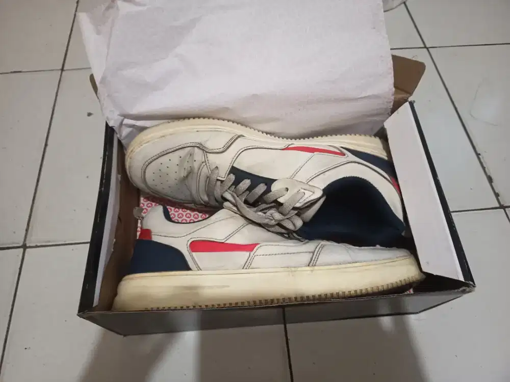 Sepatu Airwalk kondisi second
