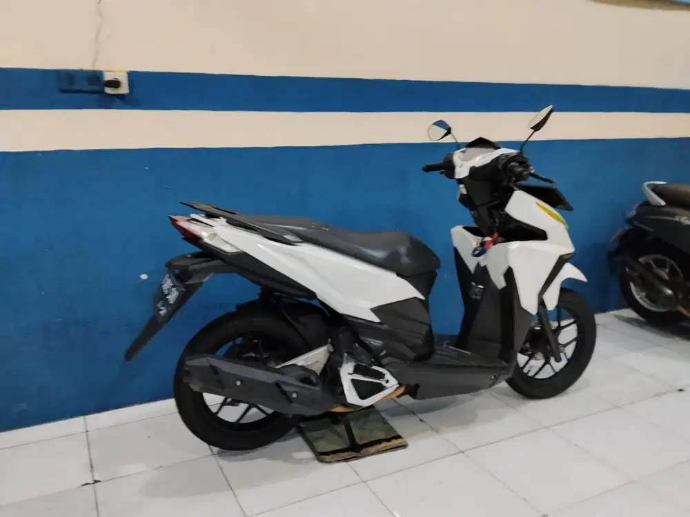 JUAL CEPAT HONDA VARIO LED OLD 150 SUPER MULUS