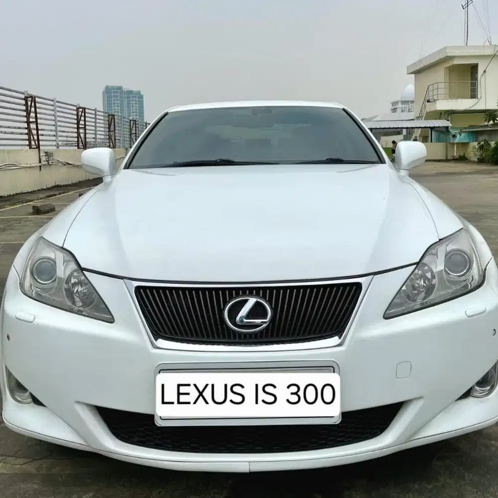 DIJUAL LEXUS IS 300 2008