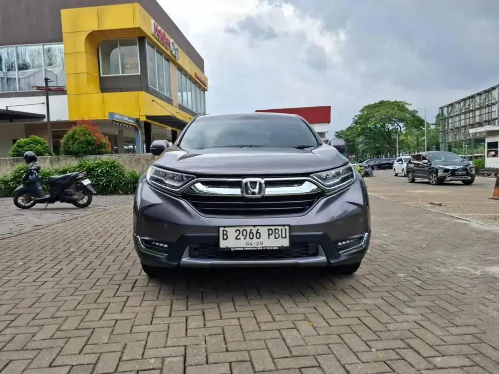 HONDA CRV 1.5 TURBO PRESTIGE CVT 2018 GREY PROMO MURAH DP MINIM