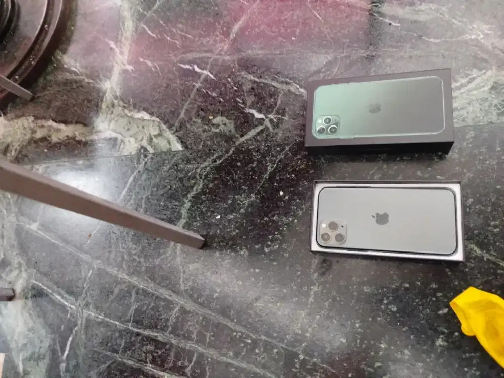 Iphone 11 pro 256gb ya mungkin semua baru