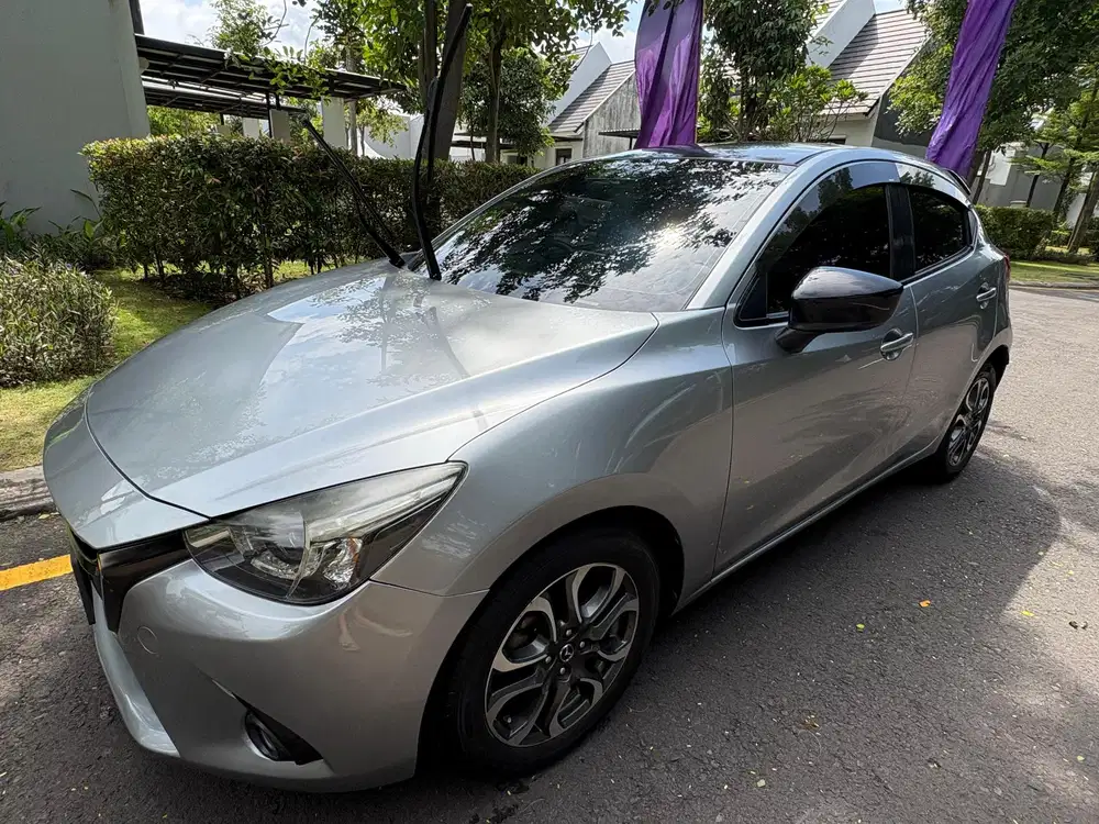 Mazda 2 2015 Bensin
