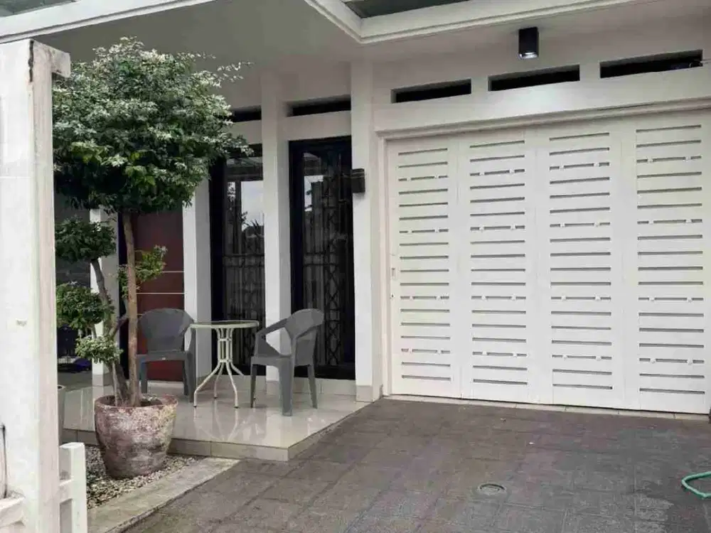 Disewakan Rumah Sangat Terawat di Batununggal