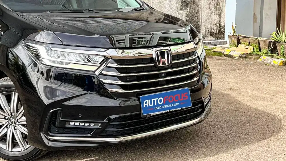 KM 35RB | Honda Odyssey 2.4 E AT Facelift Sensing Sunroof Nik 2021