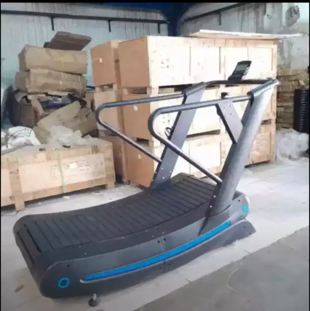 Treadmill  tipe Tl curve komersial
