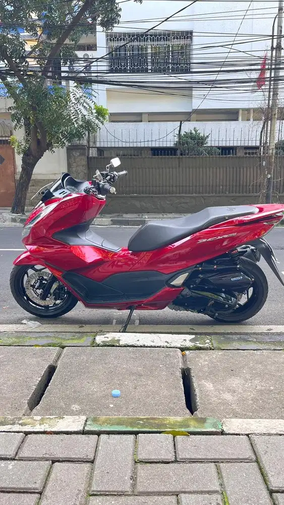 PCX 160 Merah Glossy 2024 Akhir