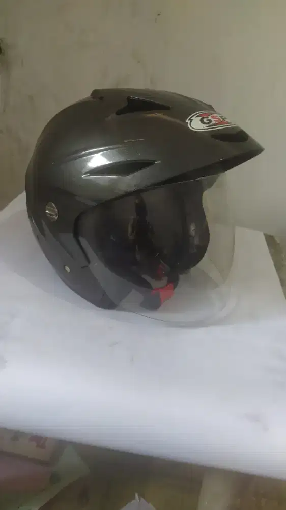 Dijual Helm Motor Half Face Merk GSP