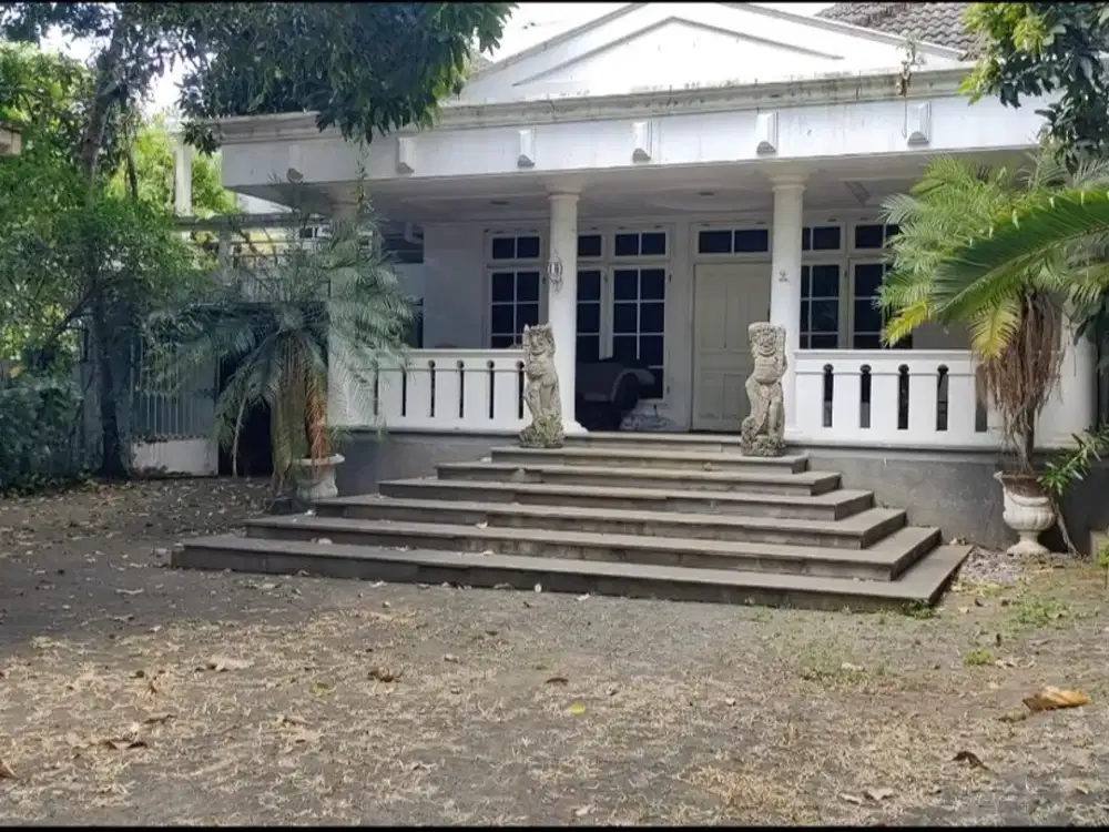 rumah di jalan S. Parman, Semarang