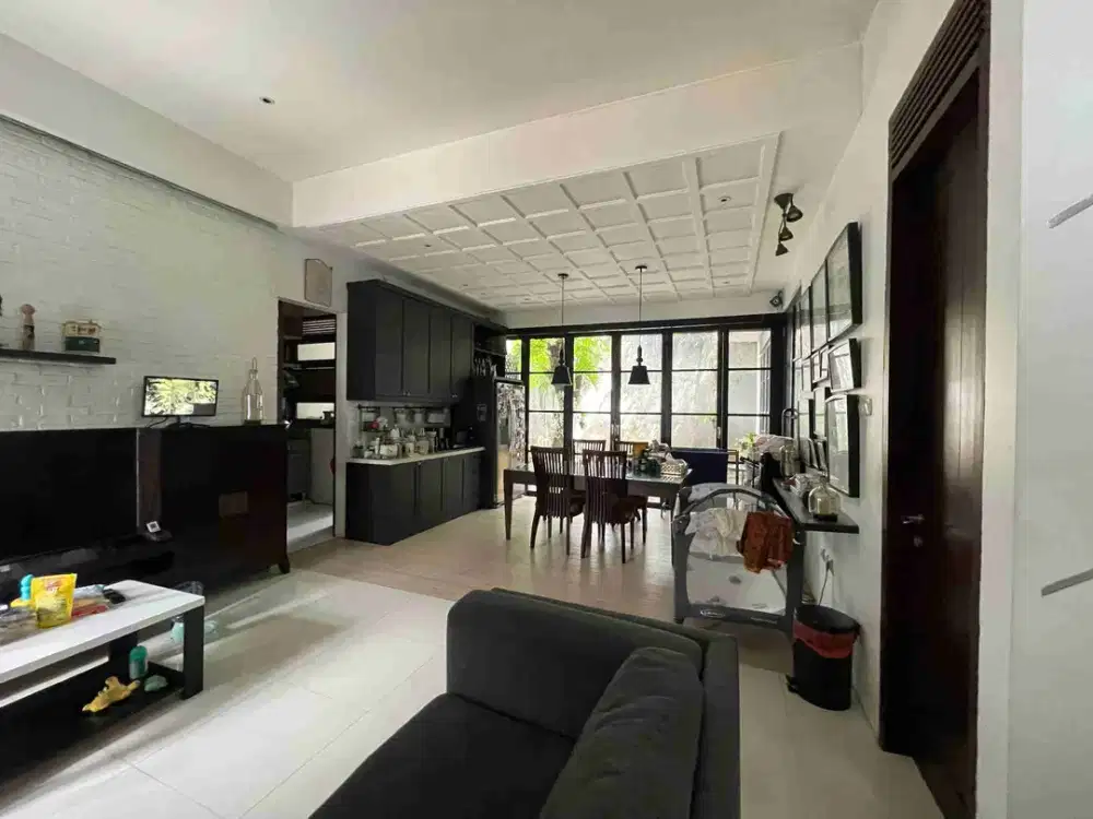 Turun harga dijual rumah cluster di Sektor 9 Bintaro