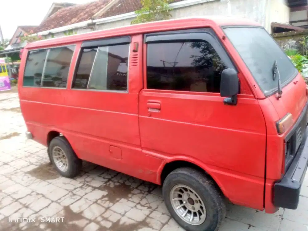MOBIL JADUL KLASIK HIJET 1000