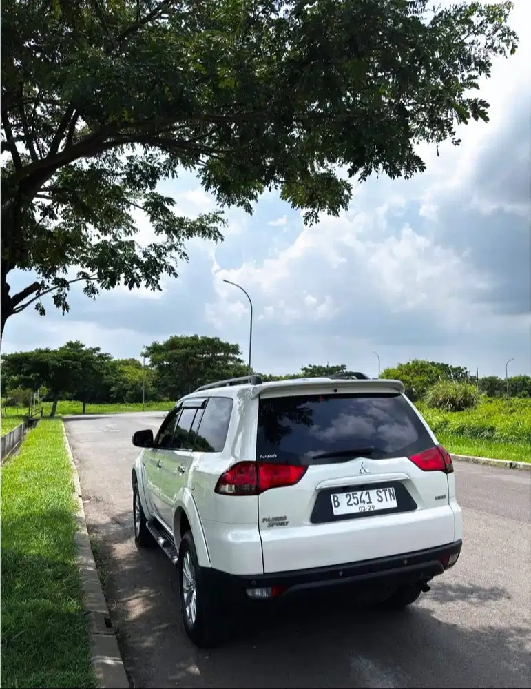 Pajero Sport Exceed 2,5 Solar Matic