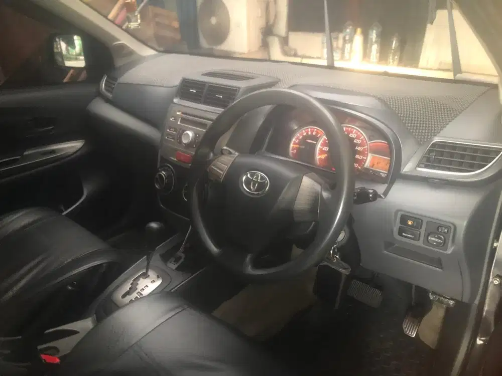 Toyota Avanza 2013 Bensin