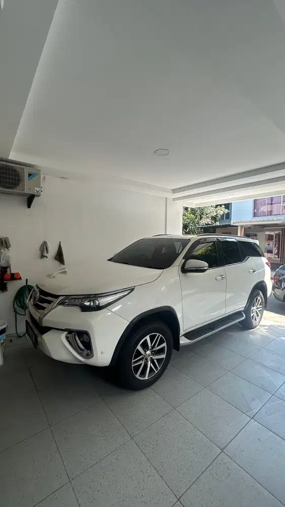 Dijual Mobil Toyota Fortuner Pajak masih panjang bulan november