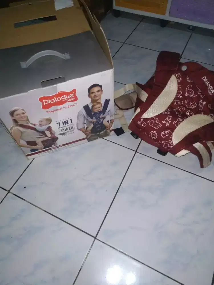 Hipseat baby carrier