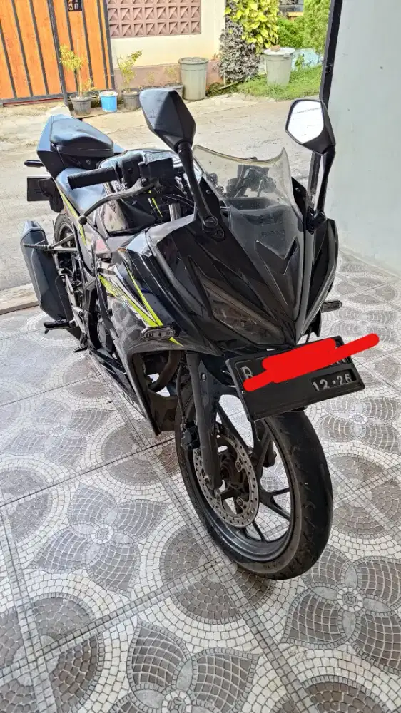 Dijual Honda CBR 150R Facelift – Tahun 2016